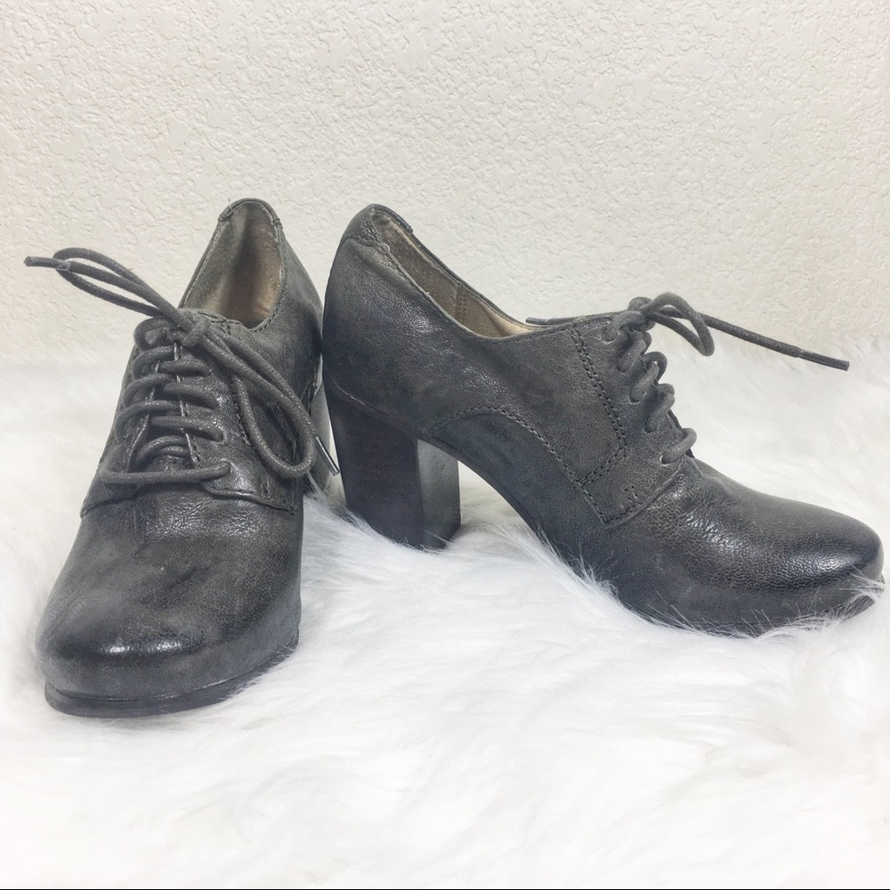 Frye Leather Carson Oxford Heel Sz 6.5